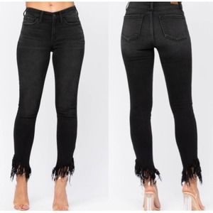 Judy Blue Women's Mid Rise Black Raw Hem Skinny Fit Jeans Pockets Size 7/28